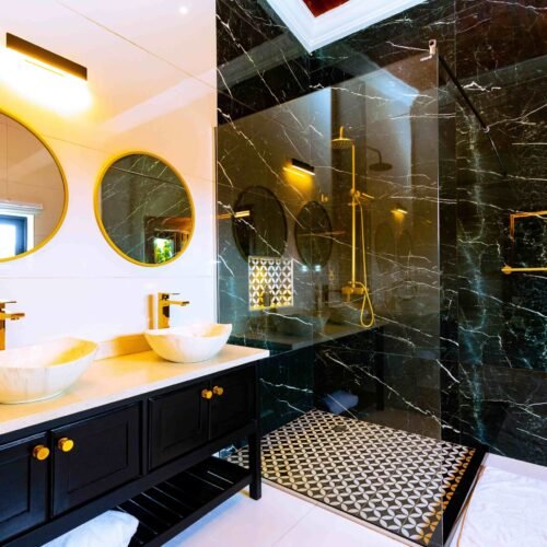 Standard Queensize (Room 3)