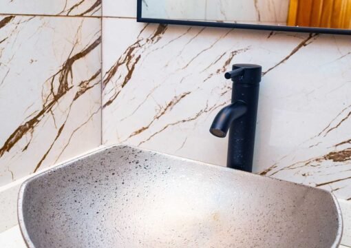 Standard Kingsize (Room 5)